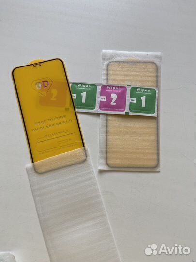 Защитное стекло iPhone 11