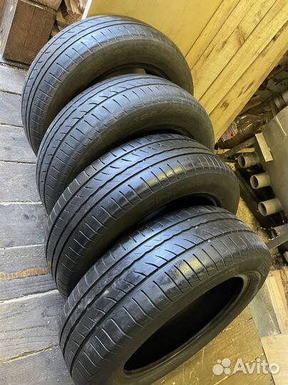 Pirelli WS-2 2.25/60 R15