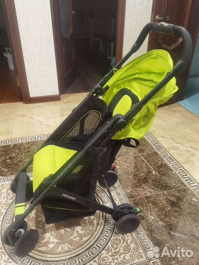 Коляска детская Recaro