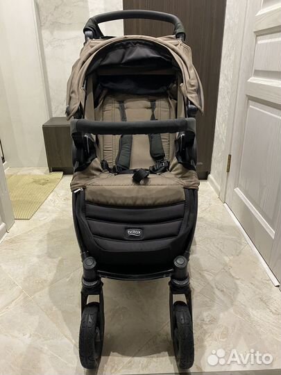 Прогулочная коляска britax romer