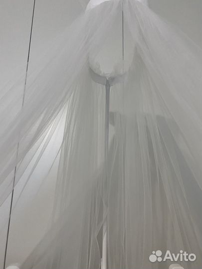 Балдахин и держатель для балдахина