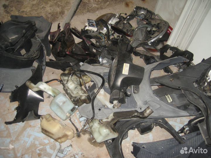 Пластик на японские скутера б/у