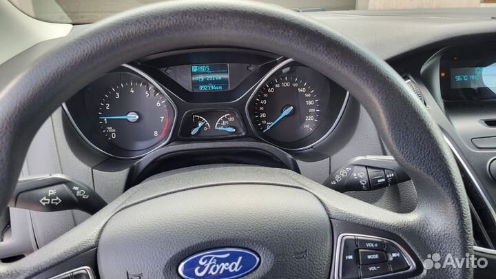 Ford Focus 1.6 AMT, 2015, 92 000 км