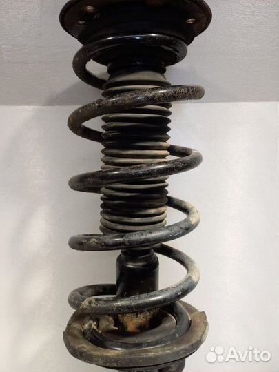 Амортизатор В сборе передний левый Chevrolet