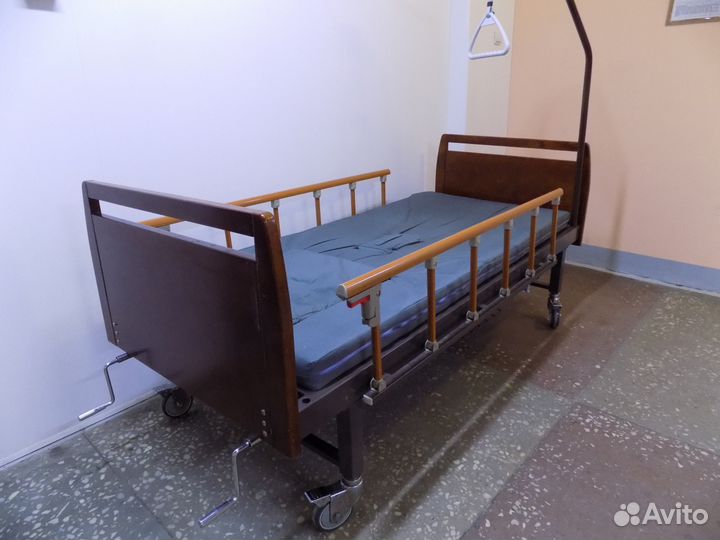 Кровать медицинская.Доставка в квартиру
