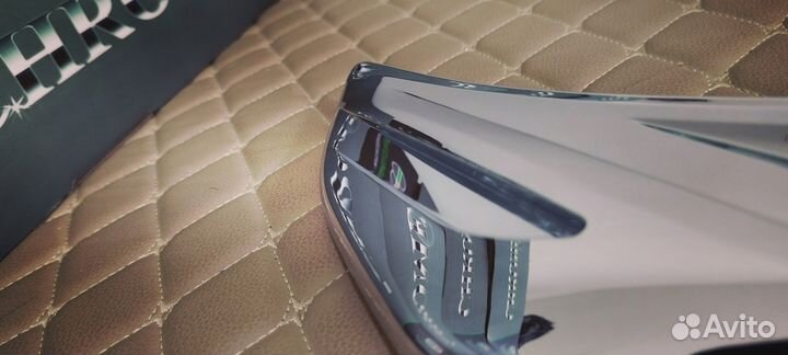 Ресницы хром Toyota Land Cruiser 200 2007-2011