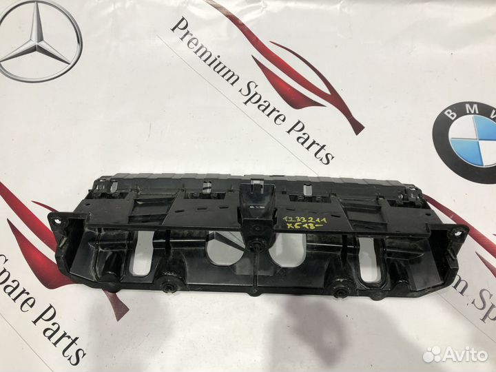 Кронштейн заднего бампера BMW X5 G05