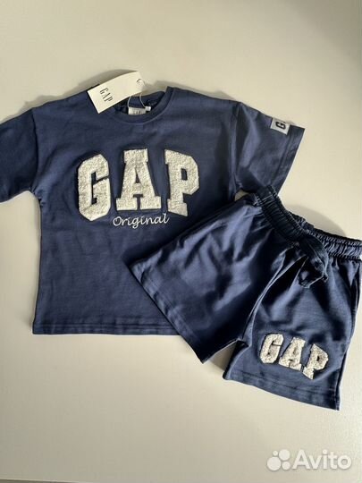 Костюм детский Gap 104,110