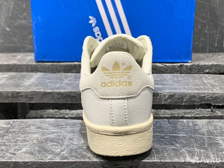 Adidas Superstar