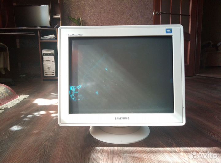 Монитор Samsung 19 дюймов