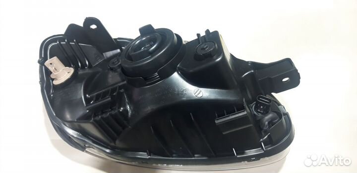 Фара левая Хундай Акцент