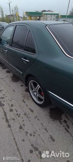 Mercedes-Benz E-класс 2.4 AT, 1998, 400 000 км