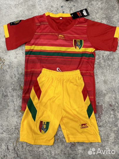 Детская футбольная форма