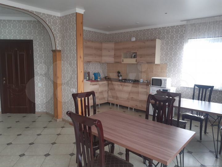 Комната 15 м² в 4-к., 1/1 эт.