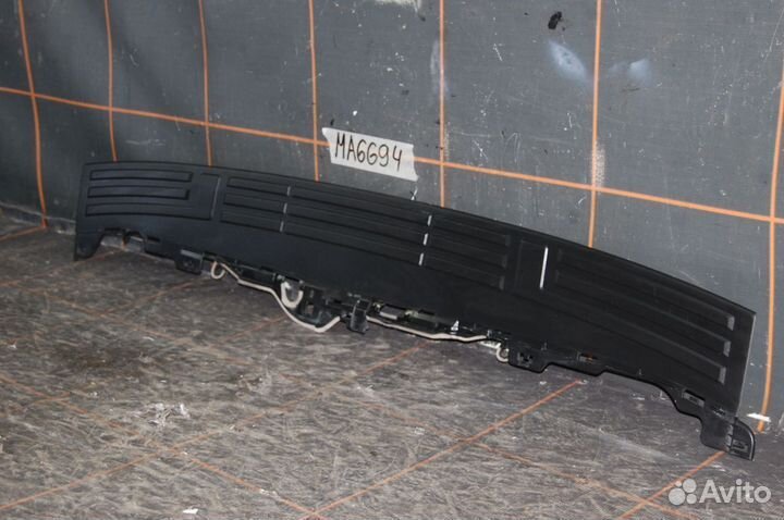 Накладка бампера заднего - Toyota Land Cruiser P