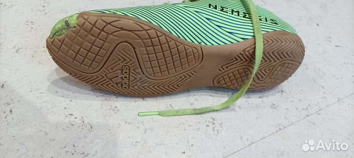 Бутсы футзалки 38 разм адидас