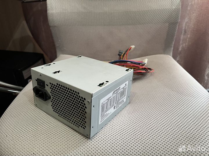 Блок питания и комплектующие к пк