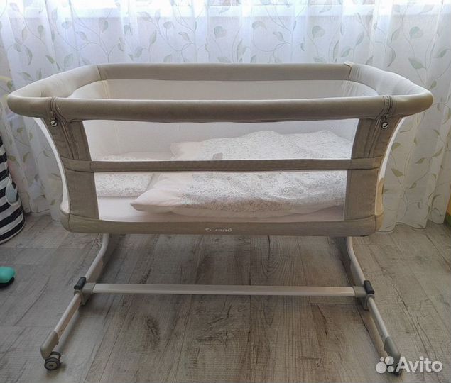 Приставная кроватка jane