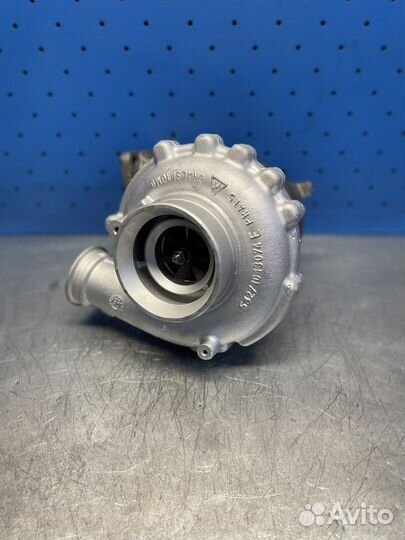 Турбина mercedes-benz 6.4L OM904LA