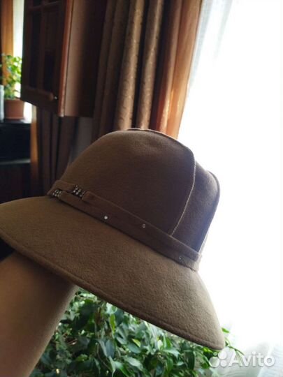 Шляпа фетровая женская, демисезонная
