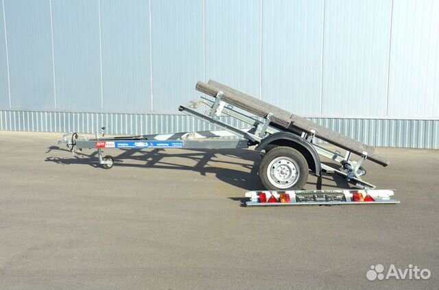 Прицеп для лодок и гидроциклов от 3000-4500 м