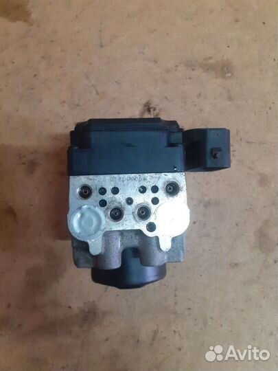 Блок Abs Toyota Mark II JZX110