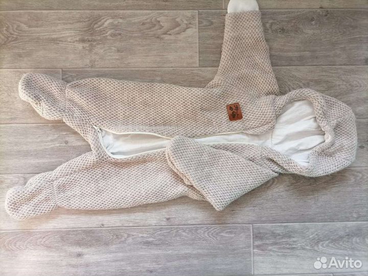 Вязаный костюмчик (комбинезон)