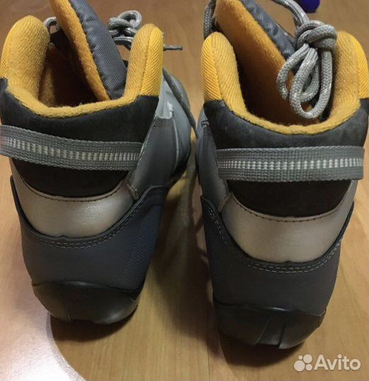 Лыжные ботинки 39размер