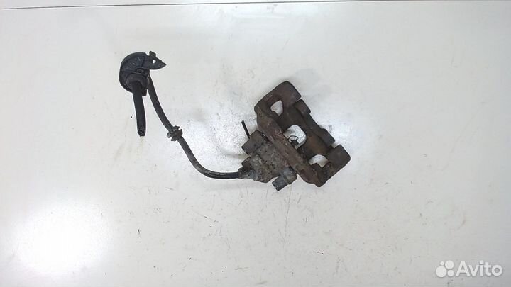 Суппорт Mercedes R W251 2005, 2006