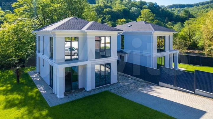 Коттедж 135 м² на участке 4,5 сот.