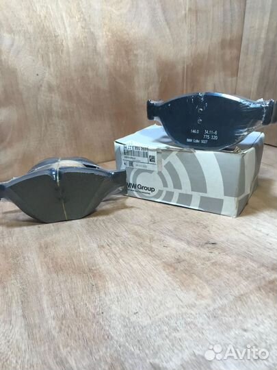 Тормозные колодки 34116851269