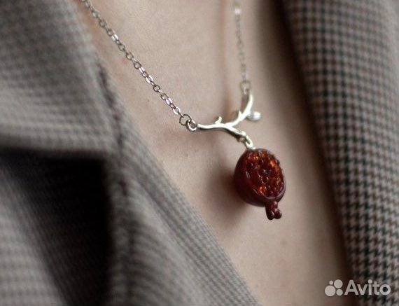 Серебряная подвеска спелый гранат