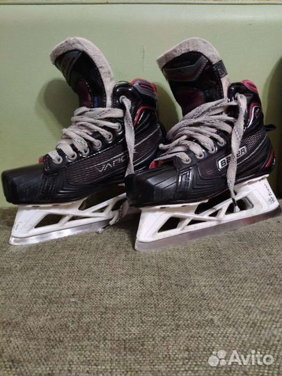 Вратарские коньки Bayer Vapor x900