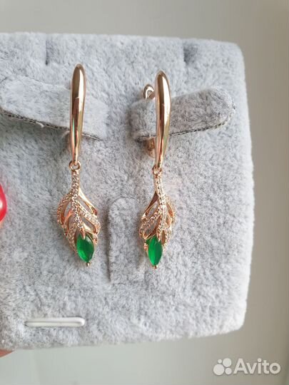 Серьги висячие перышки покрытие золото