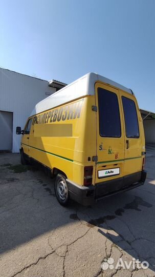 Renault Trafic 2.5 МТ, 1994, 310 000 км