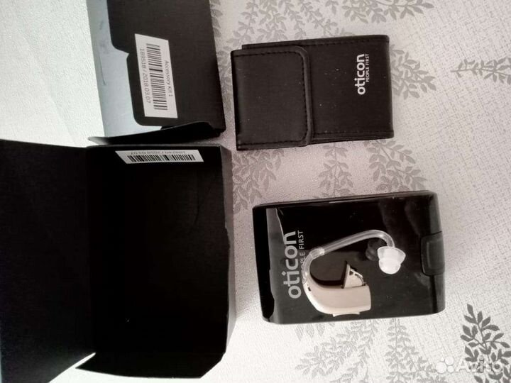Слуховой аппарат oticon новый