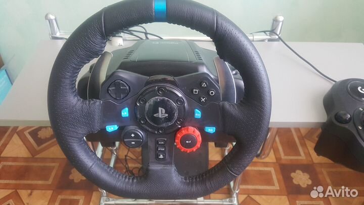 Руль Logitech G29 + Коробка передач + Стол