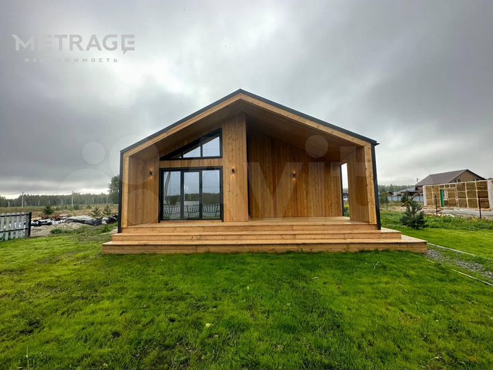 Коттедж 98 м² на участке 5 сот.