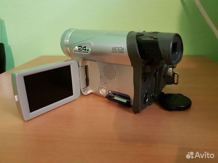 Видеокамера PanasonicNV-gs25gc