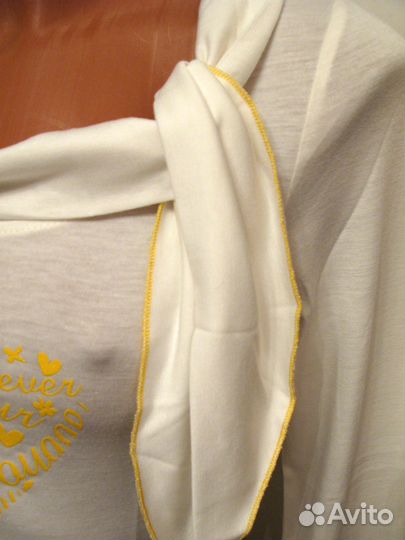 Кофта с жёлтым сердцем, сделано в Италии, новая