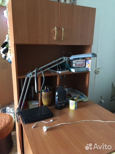 Стол письменный