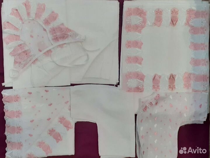 Новый комплект на выписку для девочки, 8 предметов