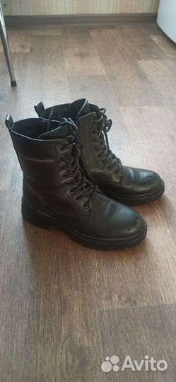 Ботинки женские