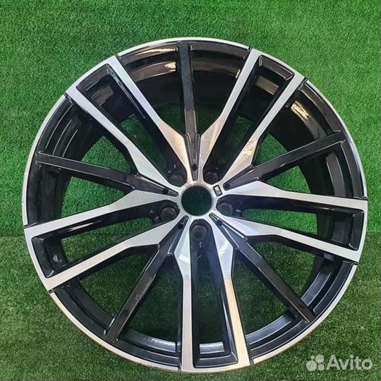 Диск литой Бмв X5 G05 (2018-Н.В.)