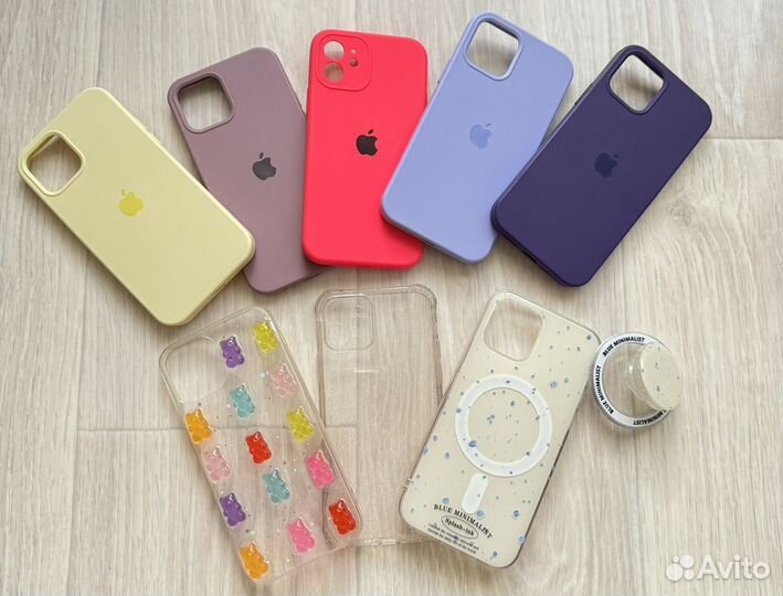 Чехлы на iPhone 12