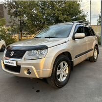 Suzuki Grand Vitara 2.0 AT, 2008, 144 000 км, с пробегом, цена 890 000 руб.