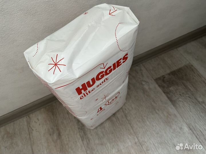Подгузники трусики huggies 4 elite soft целая