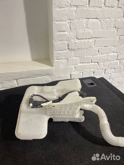 Бачок стеклоомывателя Audi Q3 F3 1.5 2019