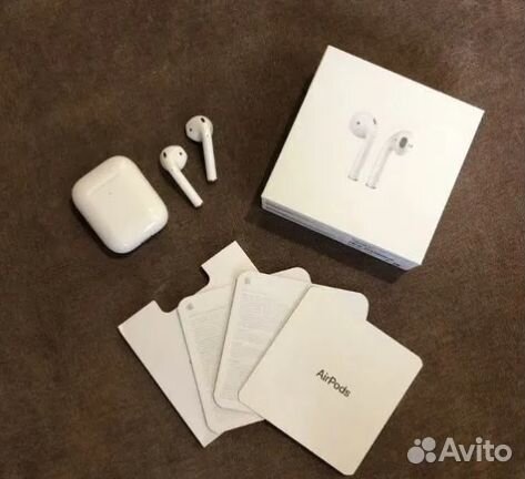 Airpods 2 + чехол