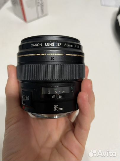Объектив canon ef 85mm f 1.8